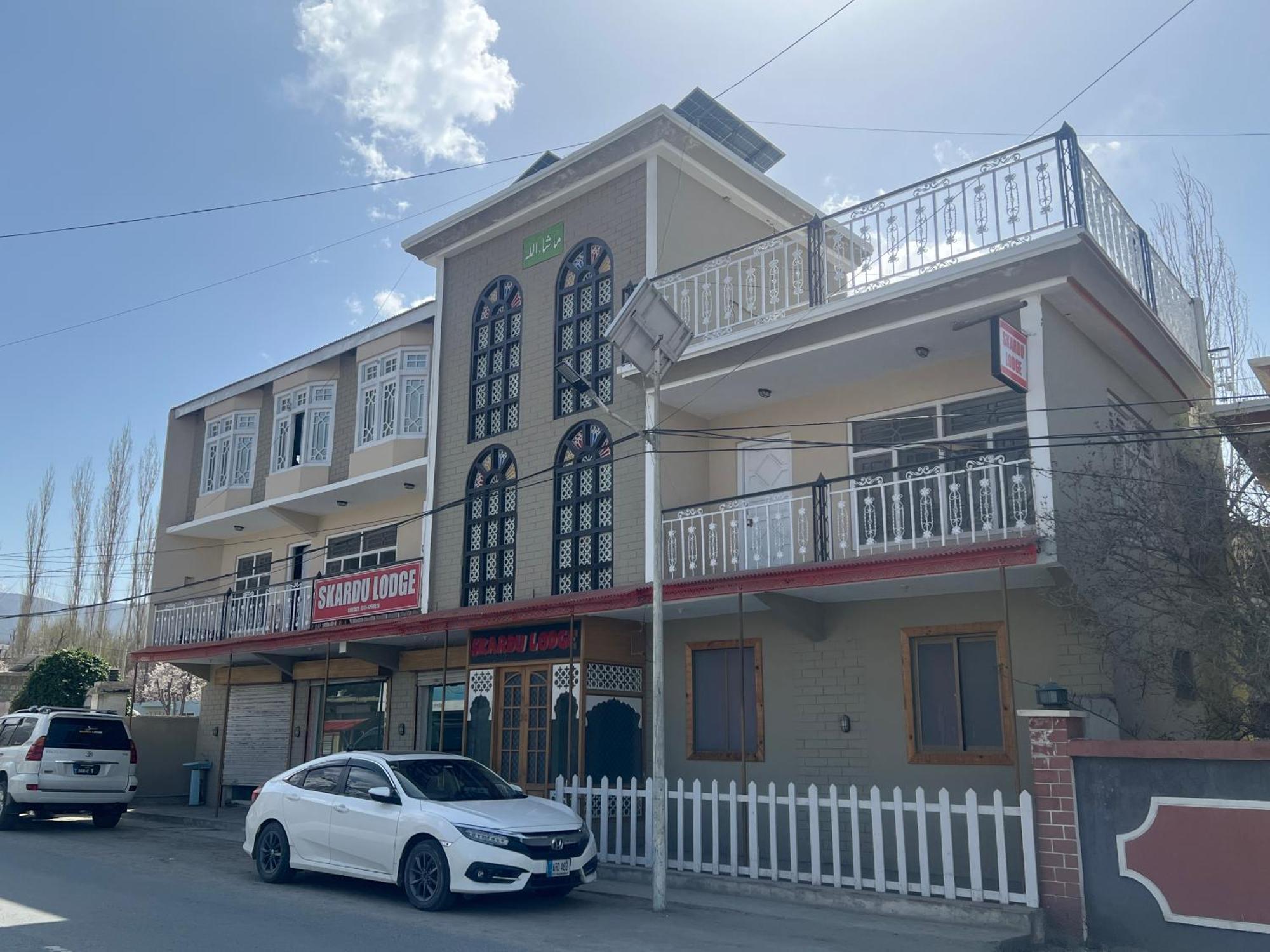 Skardu Lodge Экстерьер фото